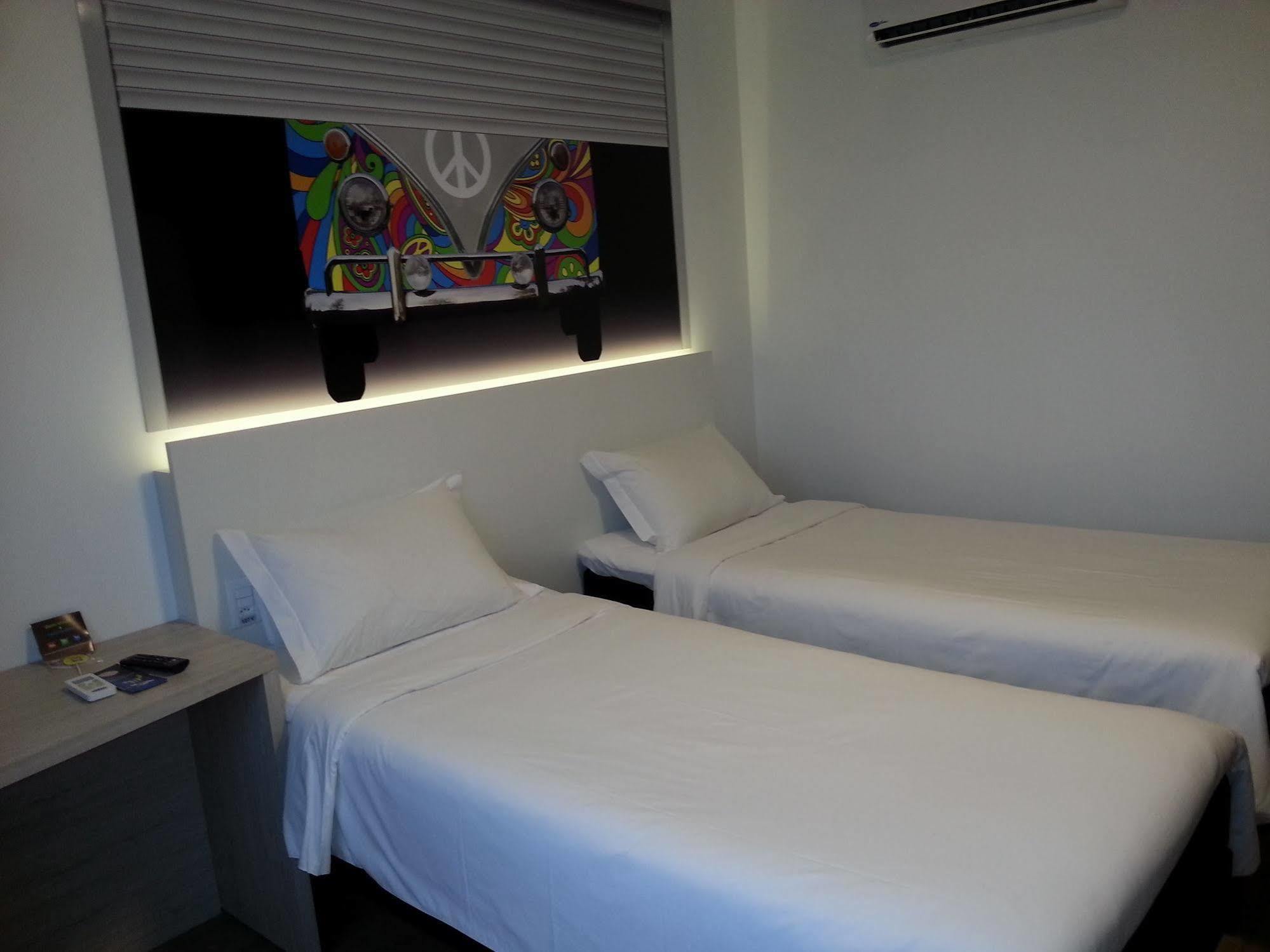 Hotel Caiuá Lago Umuarama Esterno foto