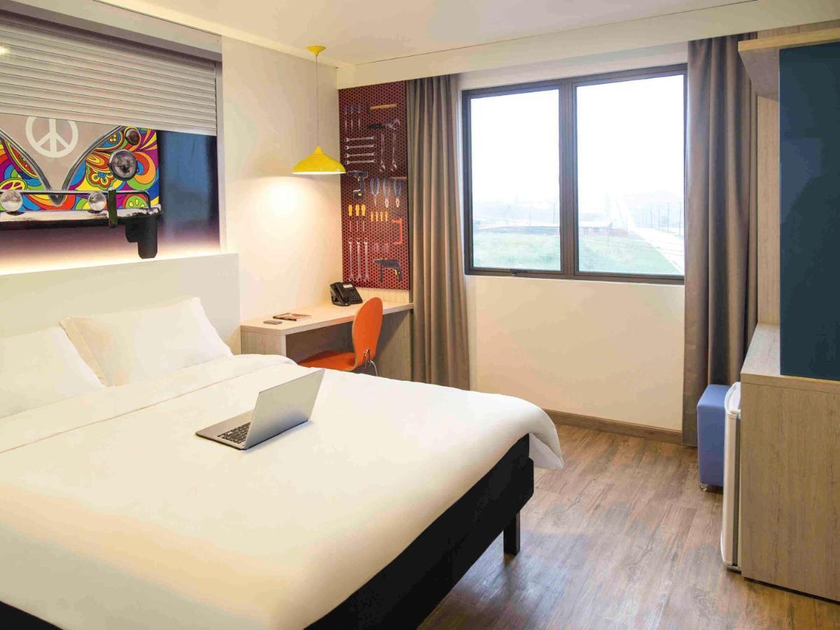 Hotel Caiuá Lago Umuarama Esterno foto